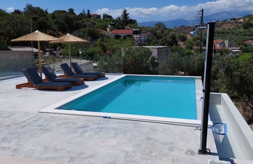 Douliana Villa | Modern & luxurious Villa Tsivaras, Private pool, 5mn from Kalyves Beach, Chania