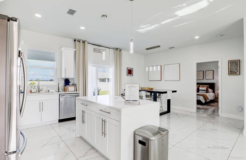 Mariner House | Modern Luxury 3 Bed/2 Bath Home With Pool and Fenced Yard
