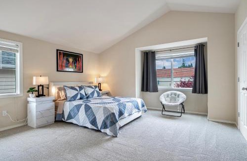 Licton Springs House | Modern Luxury Home, Green Lake, Seattle