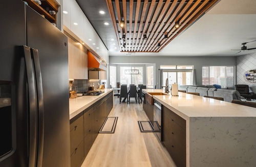 Arizona Skyline Community House | Modern Luxury! Only 10 min. to AZ Athletic Grounds & A+ Dining Shopping!