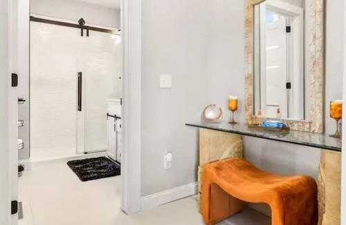 Bloomington Apartment | Modern Luxury Stay in Prime Location
