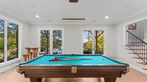 Denver House | Modern Masterpiece by AvantStay