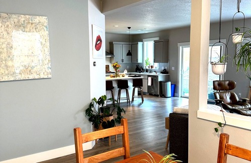 Century West House | Modern Mountain 4-bedroom House in outdoorsy Bend minutes from Mt. Bachelor