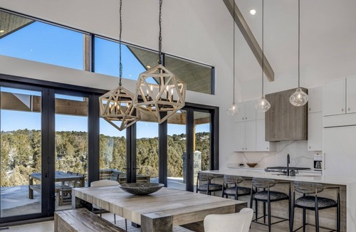 Missouri Heights House | Modern Mountain Chalet