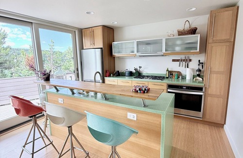 Nederland House | Modern mountain town retreat