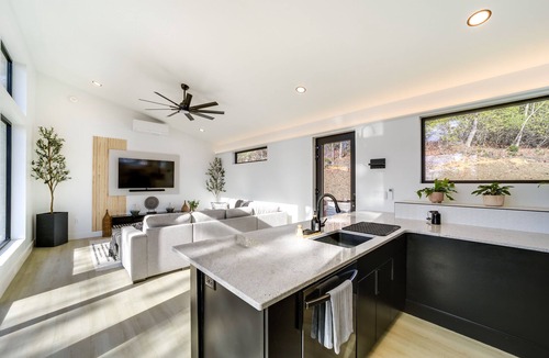 Pisgah Forest House | Modern Mountain-View Sanctuary in Pisgah Forest