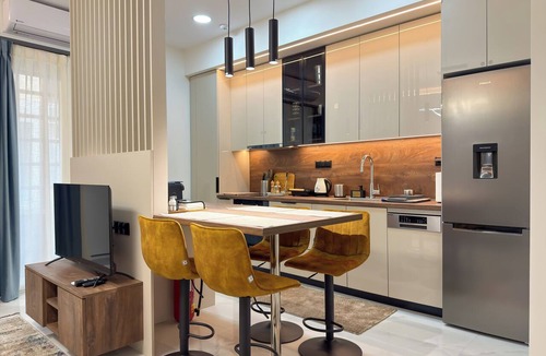 Old Town Apartment | Modern Muse Two-Bedroom Apartment
