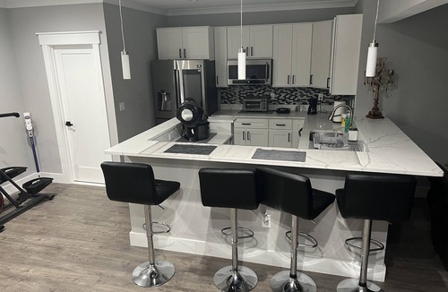 Groveton House | Modern newly private basement apartment