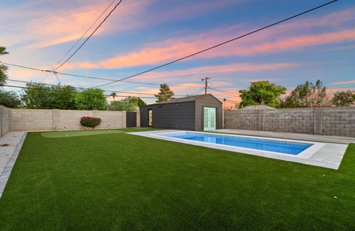 Fairview Historic District House | Modern Oasis 2Bd/2Ba with Heated Pool near Downtown PHX