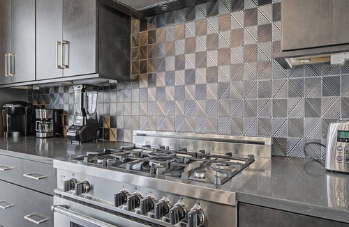 Cleveland Park House | Modern Oasis Downtown Skyline View Prime Nashville