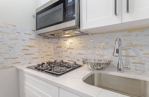 Elizabeth Apartment | Modern one bedroom beautiful apartment