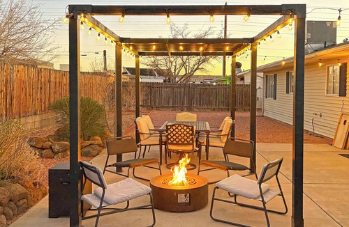 Page House | Modern & open 3 bed to explore Horseshoe Bend, Antelope Canyon & Lake Powell