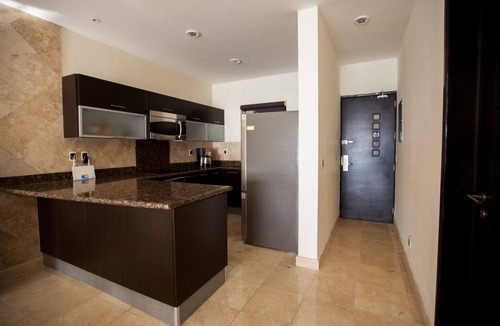 Downtown Apartment | Modern PH 3 bedroom condo high floor at EL FARO by DPM