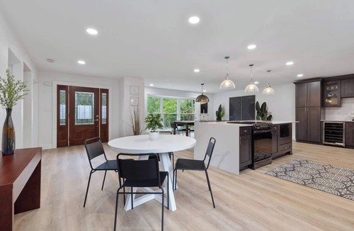 Tallahassee House | Modern Pool Home in the Center of Tallahassee