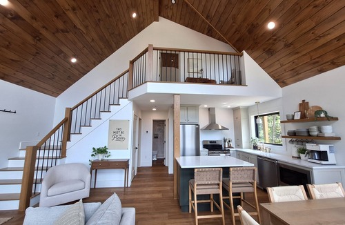 Fishertown Cabin | Modern/Private cabin near Bedford Pa.
