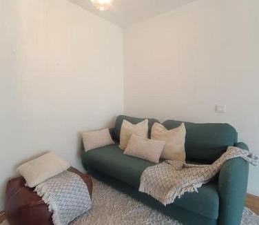 Floda Apartment | Modern, private & fully equipped for 3 & 2 children, near forest, with kitchen washer, pets friendly