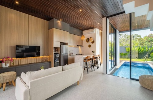 Ungasan Villa | Modern Private Pool Villa 8F-10MinMelasti Beach