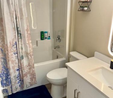 Regina Apartment | Modern Private Suite, Cozy, Stylish & Spacious