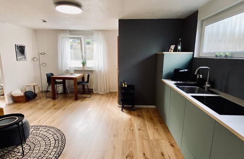 Halberg Apartment | Modern, quiet apartment for business & vacation