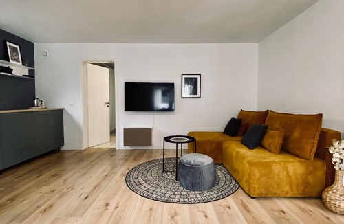 Halberg Apartment | Modern, quiet apartment for business & vacation