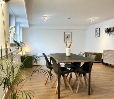 Obergiesing - Fasangarten Apartment | Modern Quiet Studio Central Munich