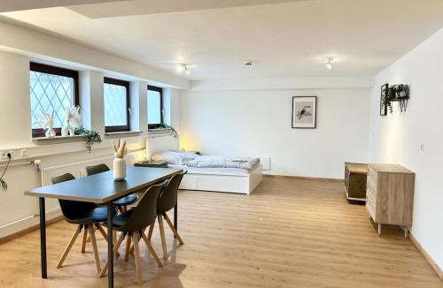 Obergiesing - Fasangarten Apartment | Modern Quiet Studio Central Munich
