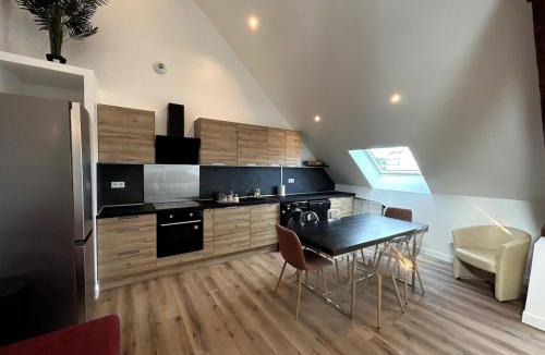 Equeurdreville-Hainneville Apartment | Modern renovated apartment #8 with 7pers mezzanine
