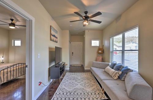 Williams House | Modern Retreat: 3 Blocks to Dtwn Williams + Rte 66
