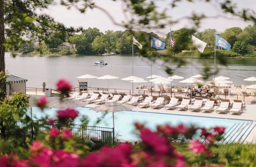 Irvington Hotel | Modern Room Great for Couples Looking for Quiet Comfort + Seasonal Pool Access