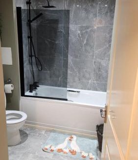 Gorgie House | Modern Room in a Shared Flat near Haymarket