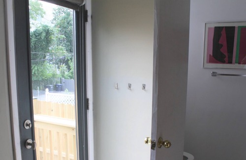 Brightwood Park House | Modern Rowhouse with Patio Dining and Parking