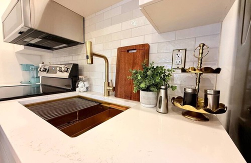 Moncton Apartment | Modern Rustic Luxury - 2 Bdrm