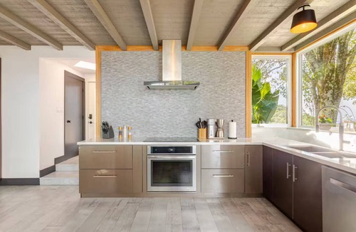 Glen Ellen House | Modern Sanctuary with Stunning Valley Views