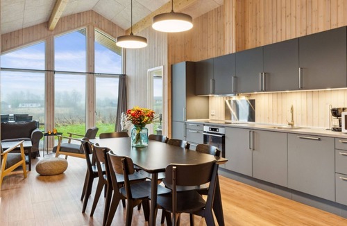 Kettingskov House | Modern Scandinavian house with sauna, hot tub & sea view for 8 people
