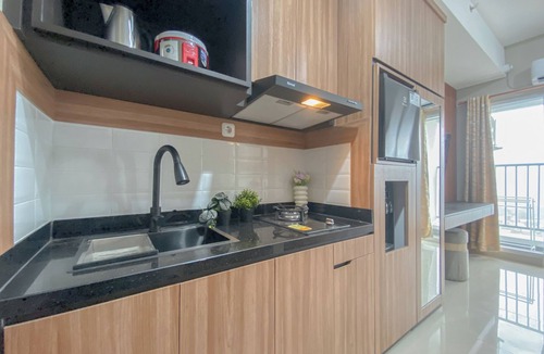 Kedungmanggu Apartment | Modern Scandinavian Studio At Lrt City Sentul - Royal Sentul Park Apartment