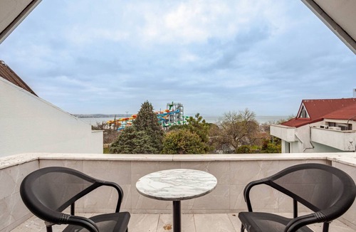 Pendik District Villa | Modern Sea View Escape I Poolside Luxury Villa