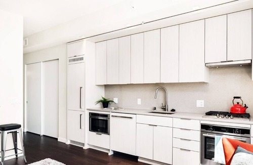 SoDo Apartment | Modern Seattle Apartment next to Lumen Field + MAJOR INTERNATIONAL SPORTING EVENT