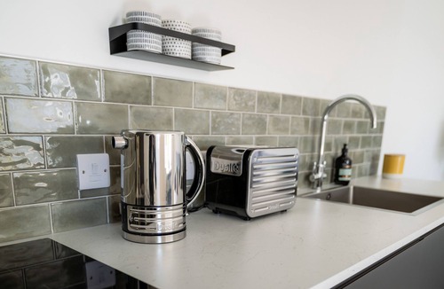 Leyburn Apartment | Modern Self-catering Apartment - The Holt