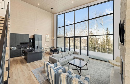Brian Head House | Modern Ski-In/Out Home in Brian Head w/Deck