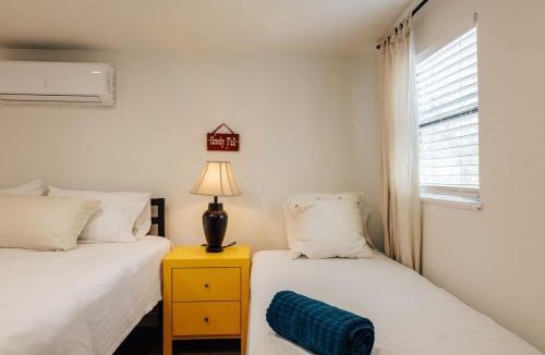 Sweetbriar Apartment | Modern SoCo 1BR Home Ideal for Extended Stays