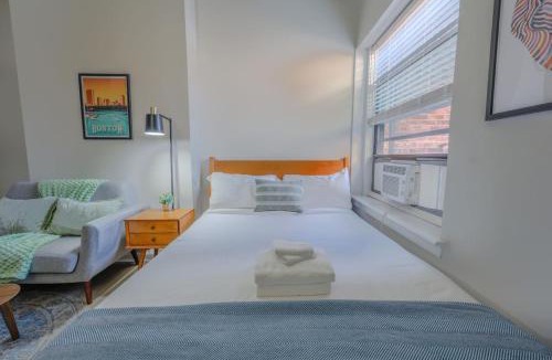 Prudential - St. Botolph Apartment | Modern South End Studio Apt