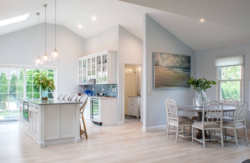 Village of Southampton House | Modern Southampton Village Home with Heated Pool