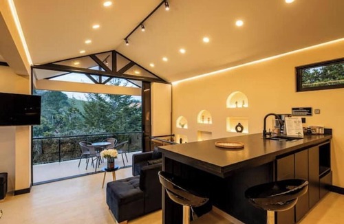 Marinilla Villa | Modern Spa Villa on the Mountain: Turkish & Jacuzzi