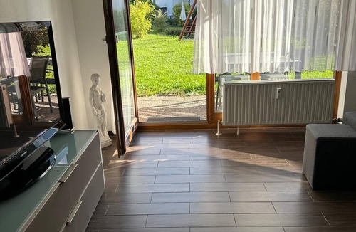 Obersulm Apartment | Modern, spacious 2 room apartment, close to Audi, Lidl, Bosch, Kaufland
