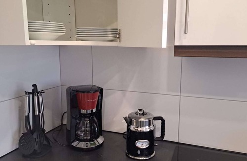 Solingen Apartment | Modern, spacious 2-room apartment - 85 m²