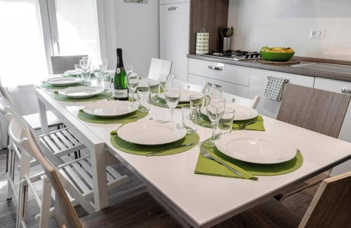 Central Station Apartment | Modern & Spacious 3-Bedroom Apartment Near Milan Central Station