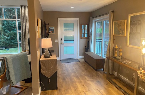 Otter Point Cottage | Modern & Spacious cottage close to spectacular West Coast trails & beaches