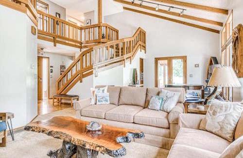 Rhododendron House | Modern spacious getaway with private hot tub wood fireplace WiFi & game room