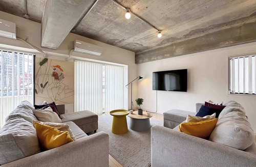 Hiroshima City Centre Apartment | Modern Spacious Apartment Beside Peace Park 10 ppl