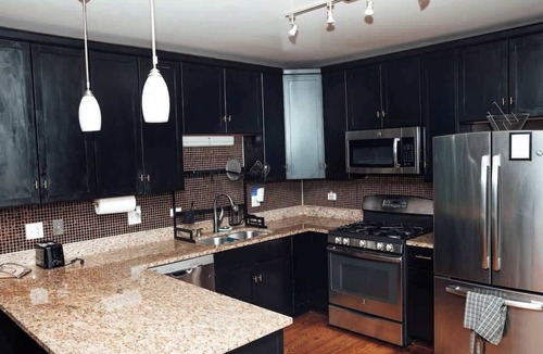 Grand Boulevard Apartment | Modern & Spacious Stay in Historic Bronzeville